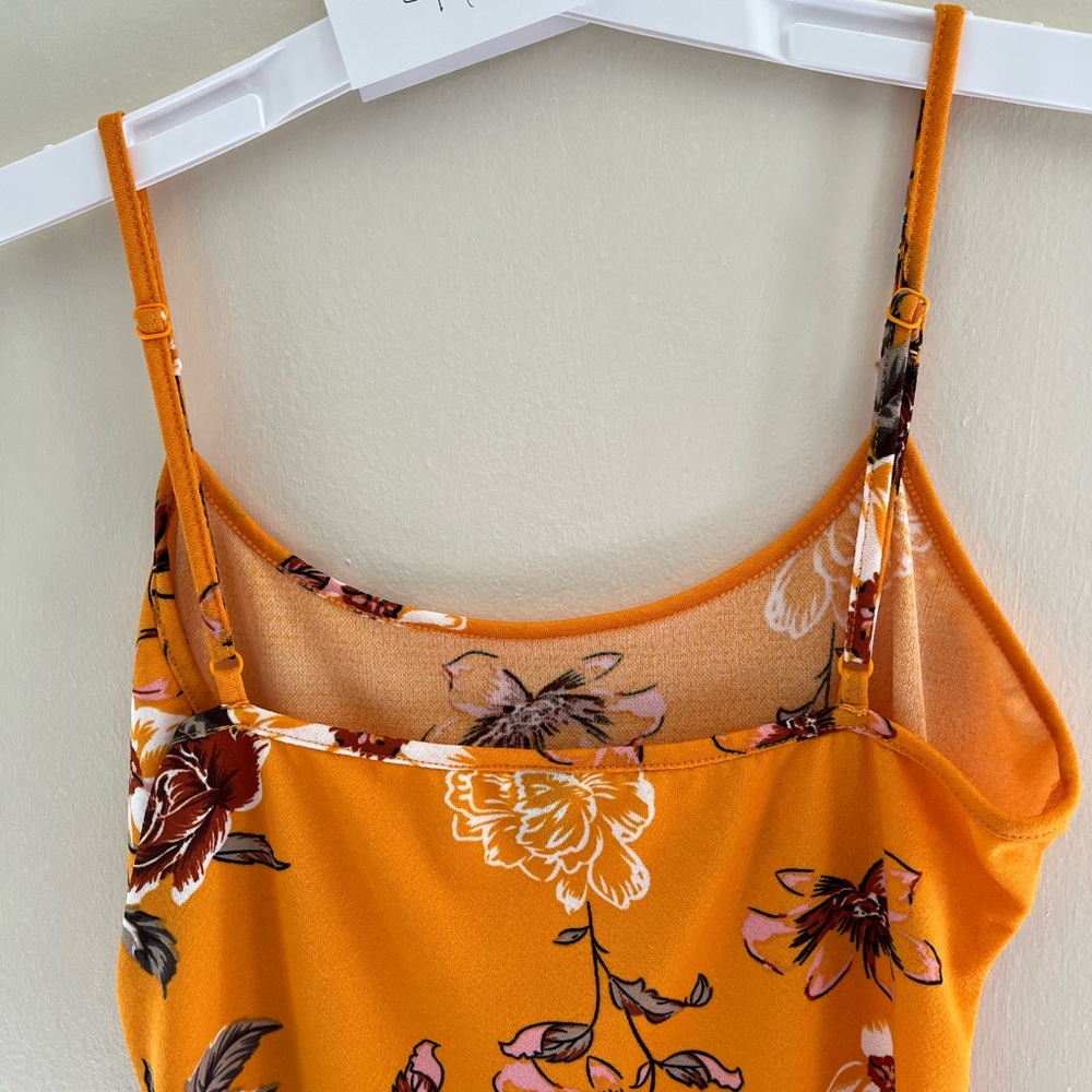 NWOT shein Floral summer body con dress - Picture 5 of 6